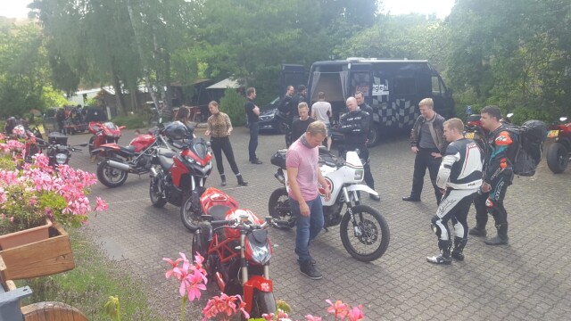 Herberg Hutterscheiderhof motor camping 29